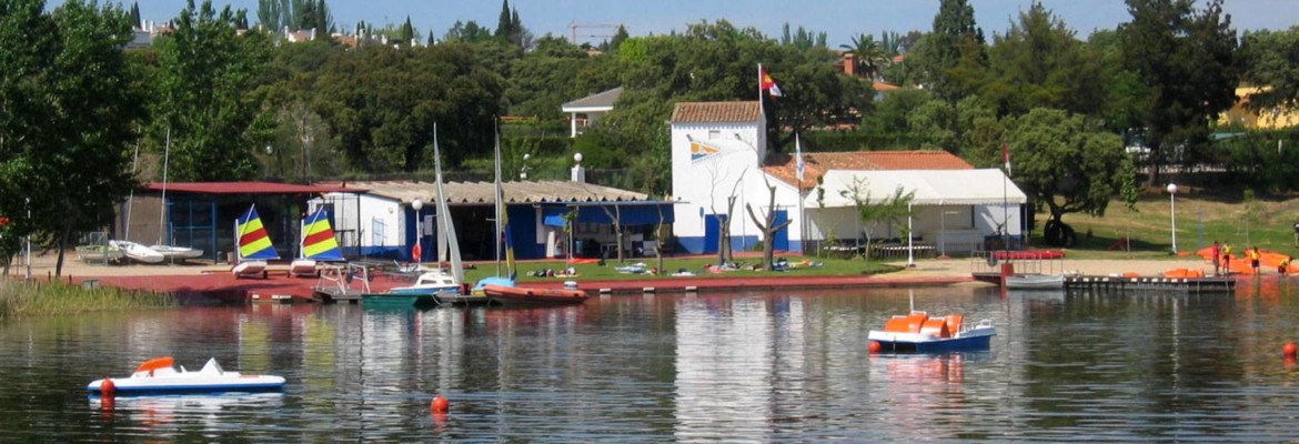 AVISOLEGAL-CENTRO-NAUTICO-SERRANILLOS.jpg